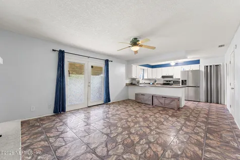 284 Baisden Road Jacksonville FL 32218