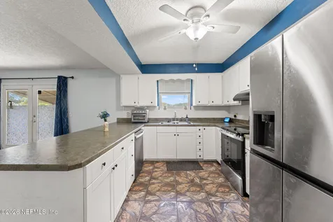 284 Baisden Road Jacksonville FL 32218
