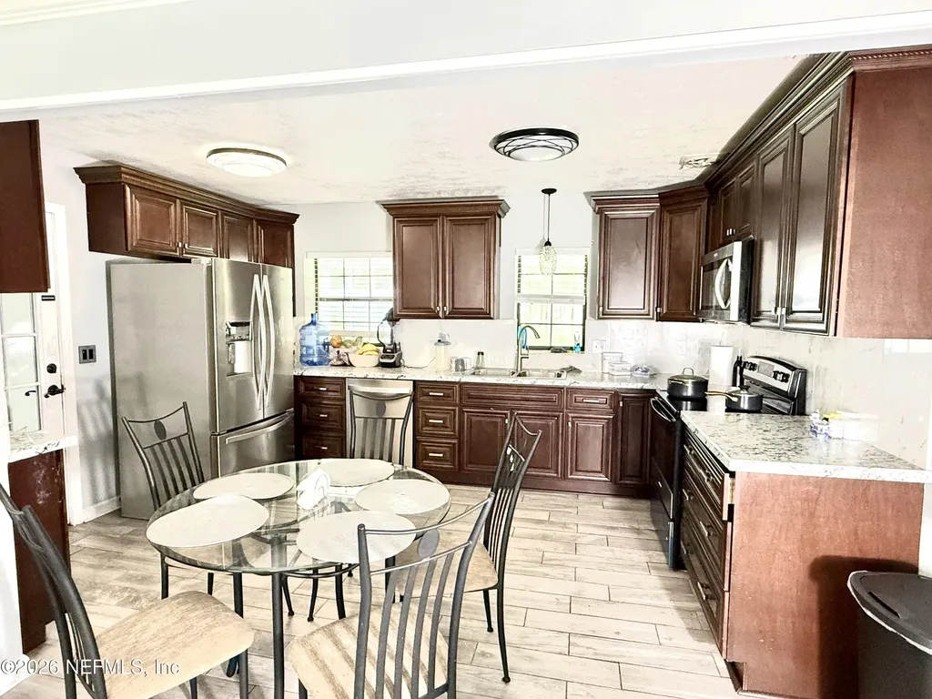 10162 Herndon Road Jacksonville FL 32246