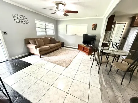 10162 Herndon Road Jacksonville FL 32246