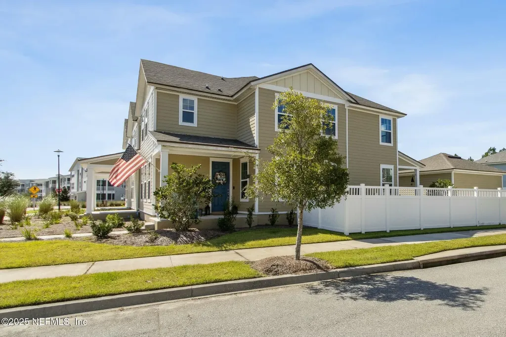 213 Daydream Avenue Yulee FL 32097