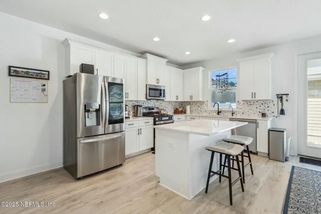 213 Daydream Avenue Yulee FL 32097