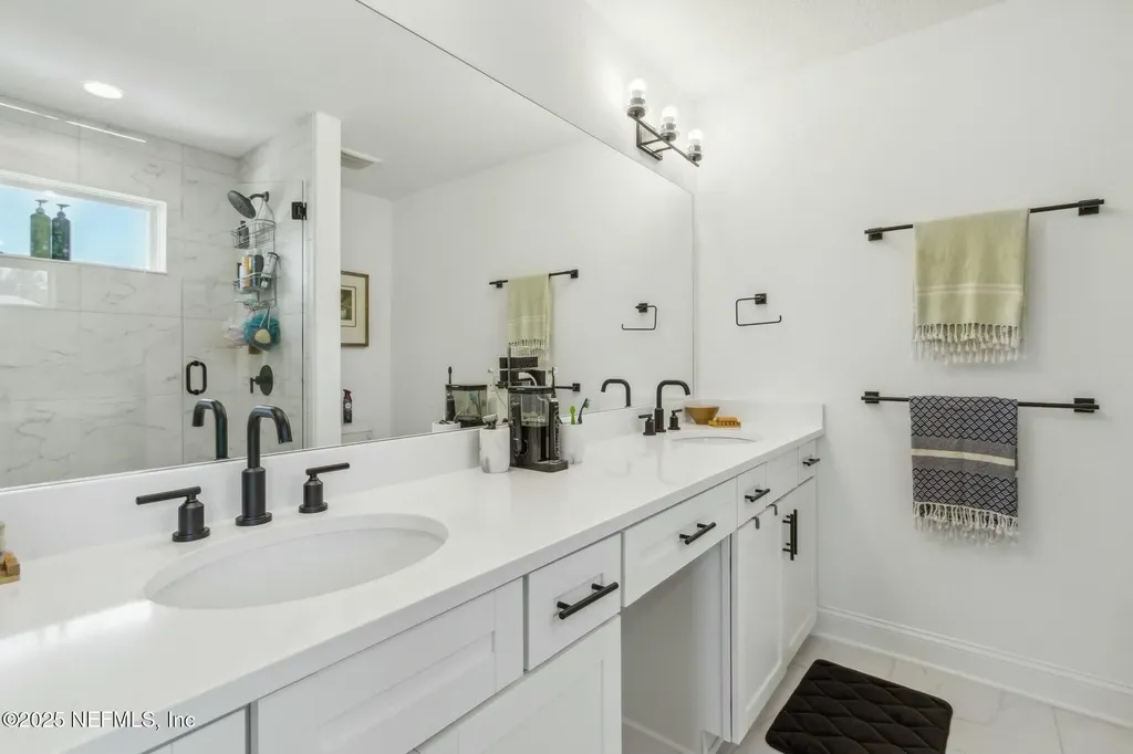 213 Daydream Avenue Yulee FL 32097