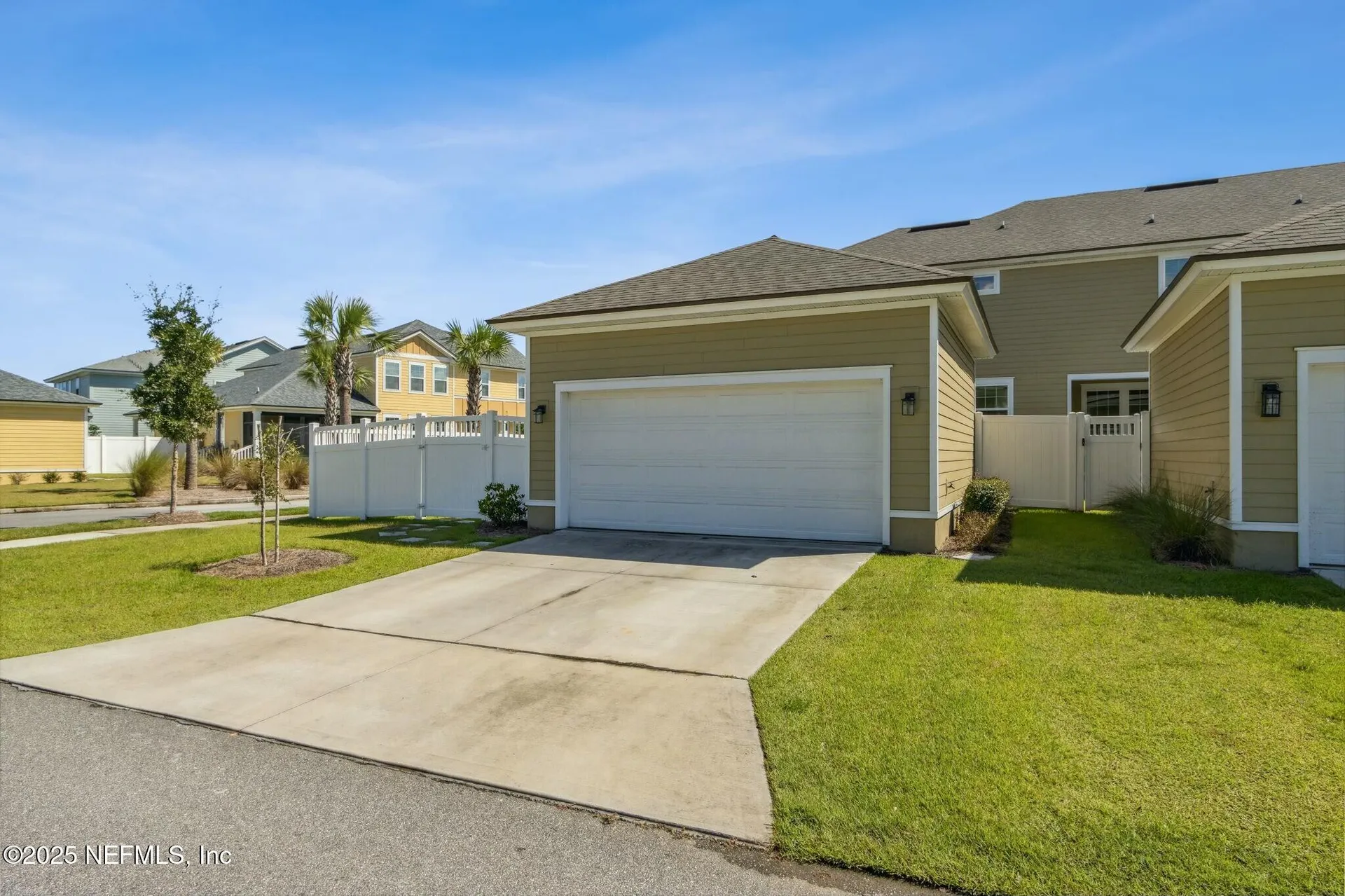 213 Daydream Avenue Yulee FL 32097