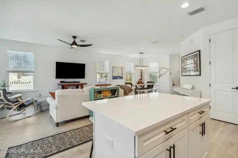 213 Daydream Avenue Yulee FL 32097