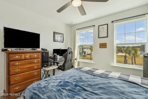 213 Daydream Avenue Yulee FL 32097