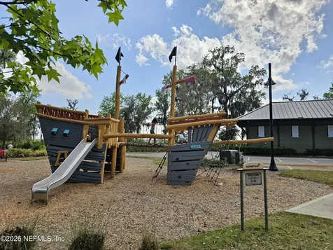 353 Footbridge Road St. Johns FL 32259