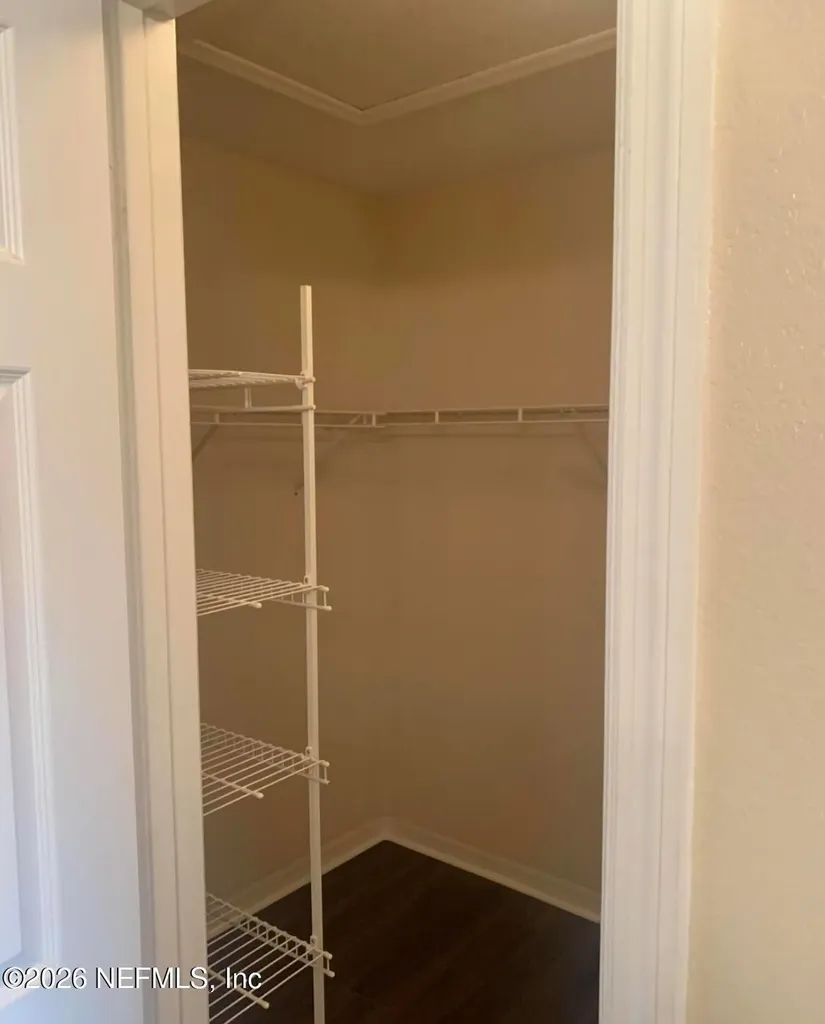 7800 Point Meadows Drive Jacksonville FL 32256