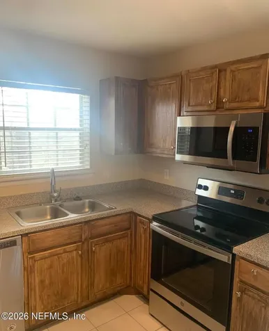 7800 Point Meadows Drive Jacksonville FL 32256