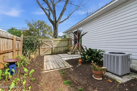 2843 N Eighth Street St. Augustine FL 32084