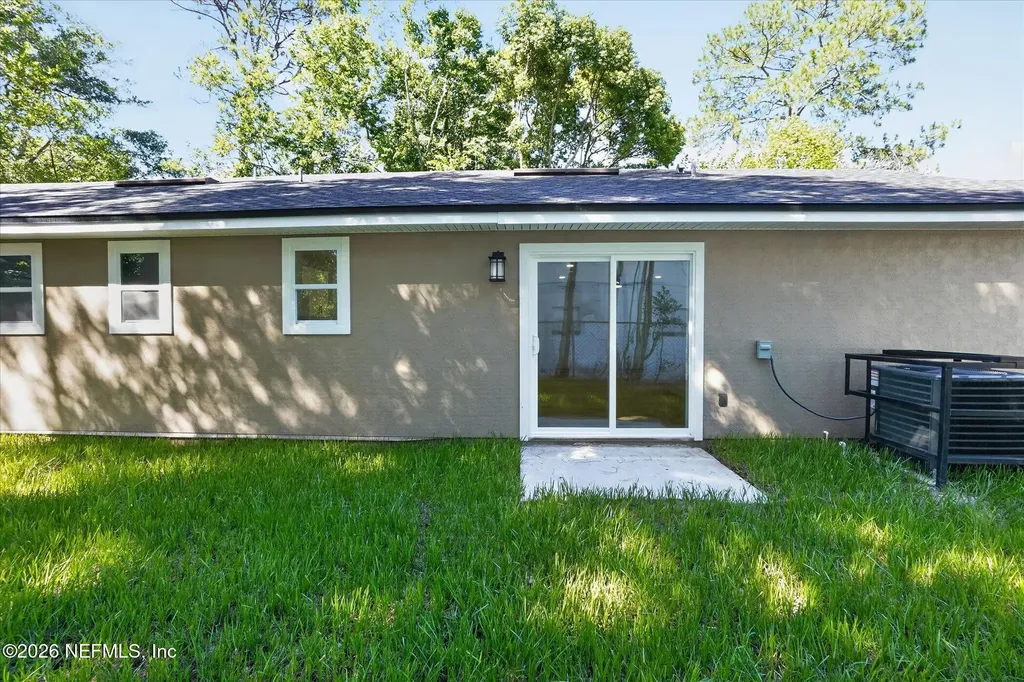 1725 Helena Street Jacksonville FL 32208