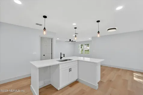 1725 Helena Street Jacksonville FL 32208