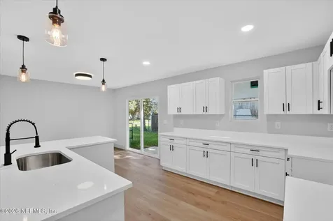 1725 Helena Street Jacksonville FL 32208