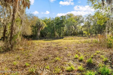 120 County Road 309c Palatka FL 32177