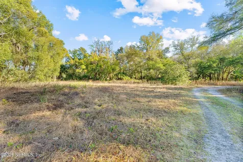 120 County Road 309c Palatka FL 32177