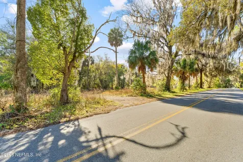 120 County Road 309c Palatka FL 32177