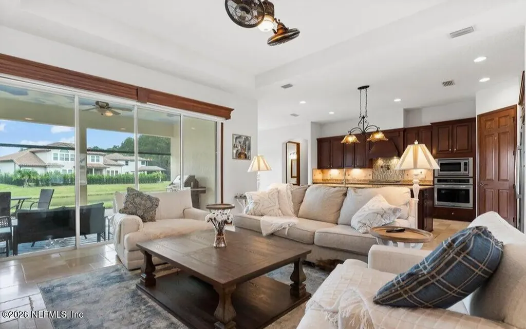 3069 Savona Court Jacksonville FL 32246