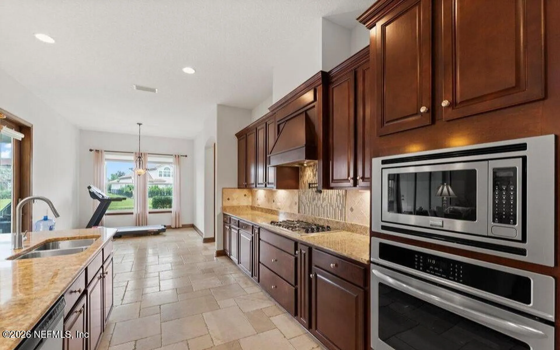 3069 Savona Court Jacksonville FL 32246