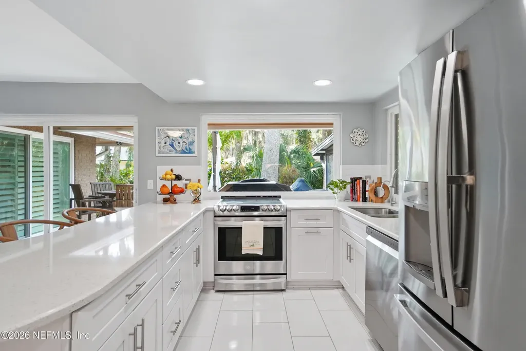 102 Granada Lane Ponte Vedra Beach FL 32082