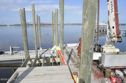 3623 Wells Landing Court Jacksonville FL 32277