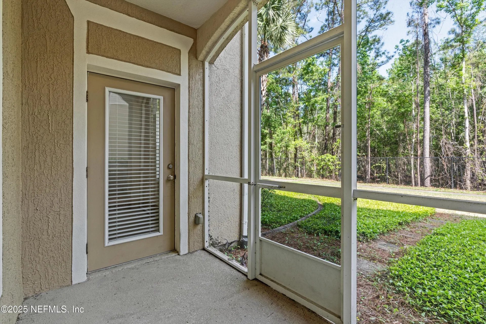 7801 Point Meadows Drive Jacksonville FL 32256