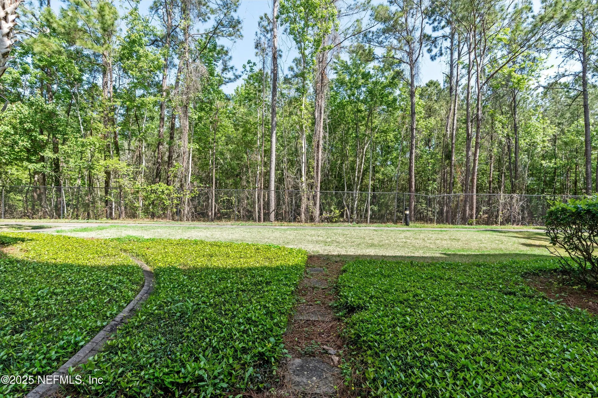 7801 Point Meadows Drive Jacksonville FL 32256