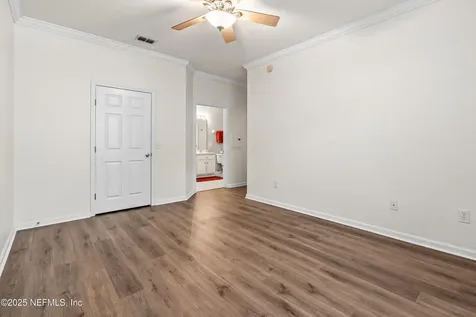 7801 Point Meadows Drive Jacksonville FL 32256
