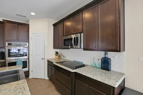 97150 Harbor Concourse Circle Fernandina Beach FL 32034