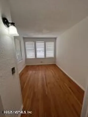 4242 Irvington Avenue Jacksonville FL 32210
