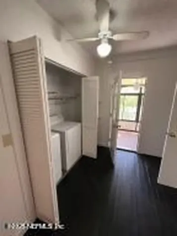 4242 Irvington Avenue Jacksonville FL 32210
