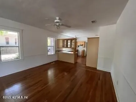 4242 Irvington Avenue Jacksonville FL 32210
