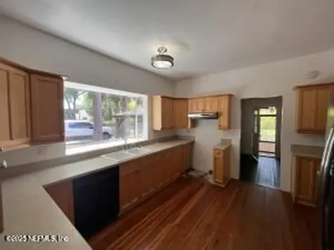 4242 Irvington Avenue Jacksonville FL 32210
