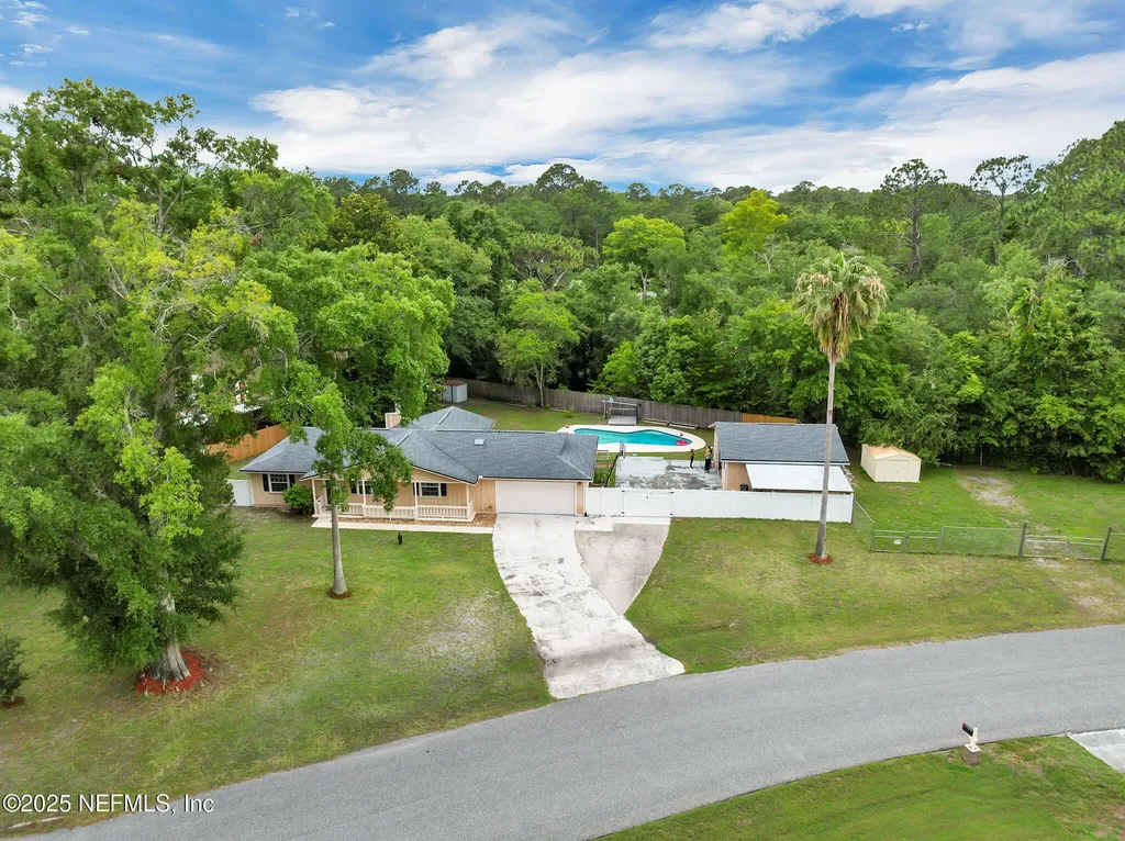 306 Lake Marietta Drive W Jacksonville FL 32220