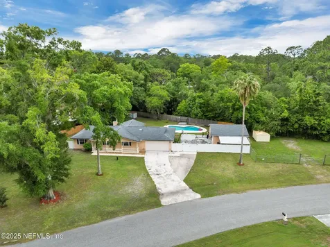 306 Lake Marietta Drive W Jacksonville FL 32220