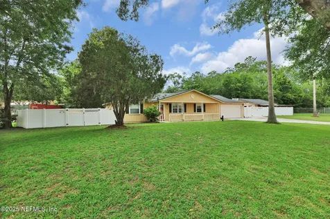 306 Lake Marietta Drive W Jacksonville FL 32220