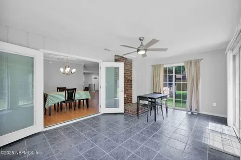 306 Lake Marietta Drive W Jacksonville FL 32220