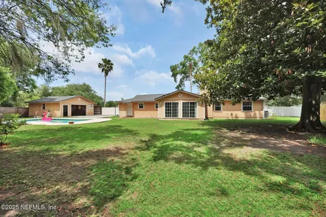306 Lake Marietta Drive W Jacksonville FL 32220