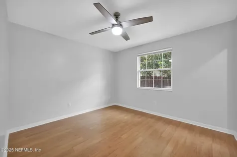 306 Lake Marietta Drive W Jacksonville FL 32220