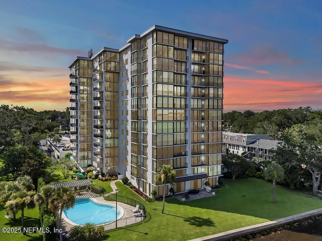 2970 St Johns Avenue Jacksonville FL 32205