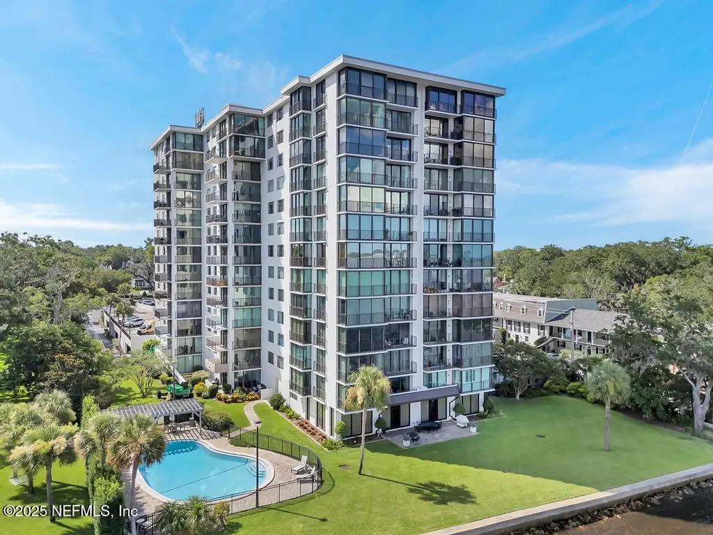 2970 St Johns Avenue Jacksonville FL 32205