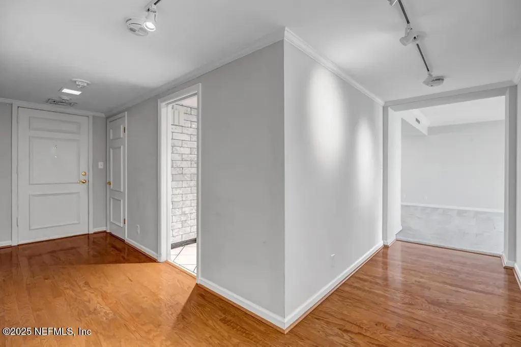 2970 St Johns Avenue Jacksonville FL 32205