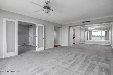 2970 St Johns Avenue Jacksonville FL 32205