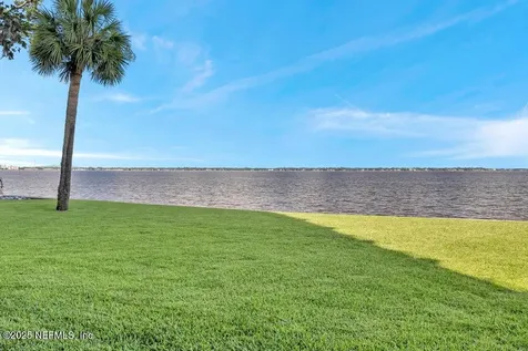 2970 St Johns Avenue Jacksonville FL 32205