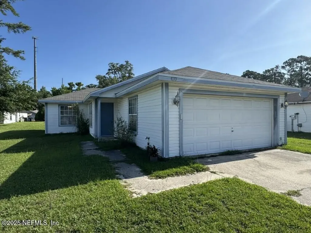4019 Bryant Glen Avenue Jacksonville FL 32208