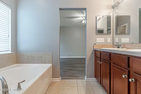 3174 Hidden Meadows Court Green Cove Springs FL 32043