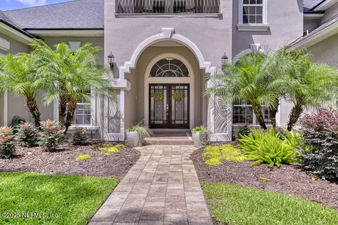 1318 Charter Court E Jacksonville FL 32225