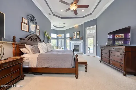 1318 Charter Court E Jacksonville FL 32225