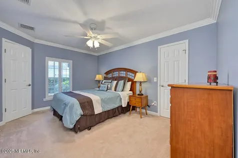 1318 Charter Court E Jacksonville FL 32225