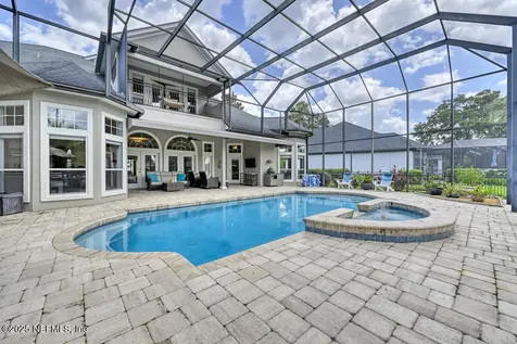 1318 Charter Court E Jacksonville FL 32225