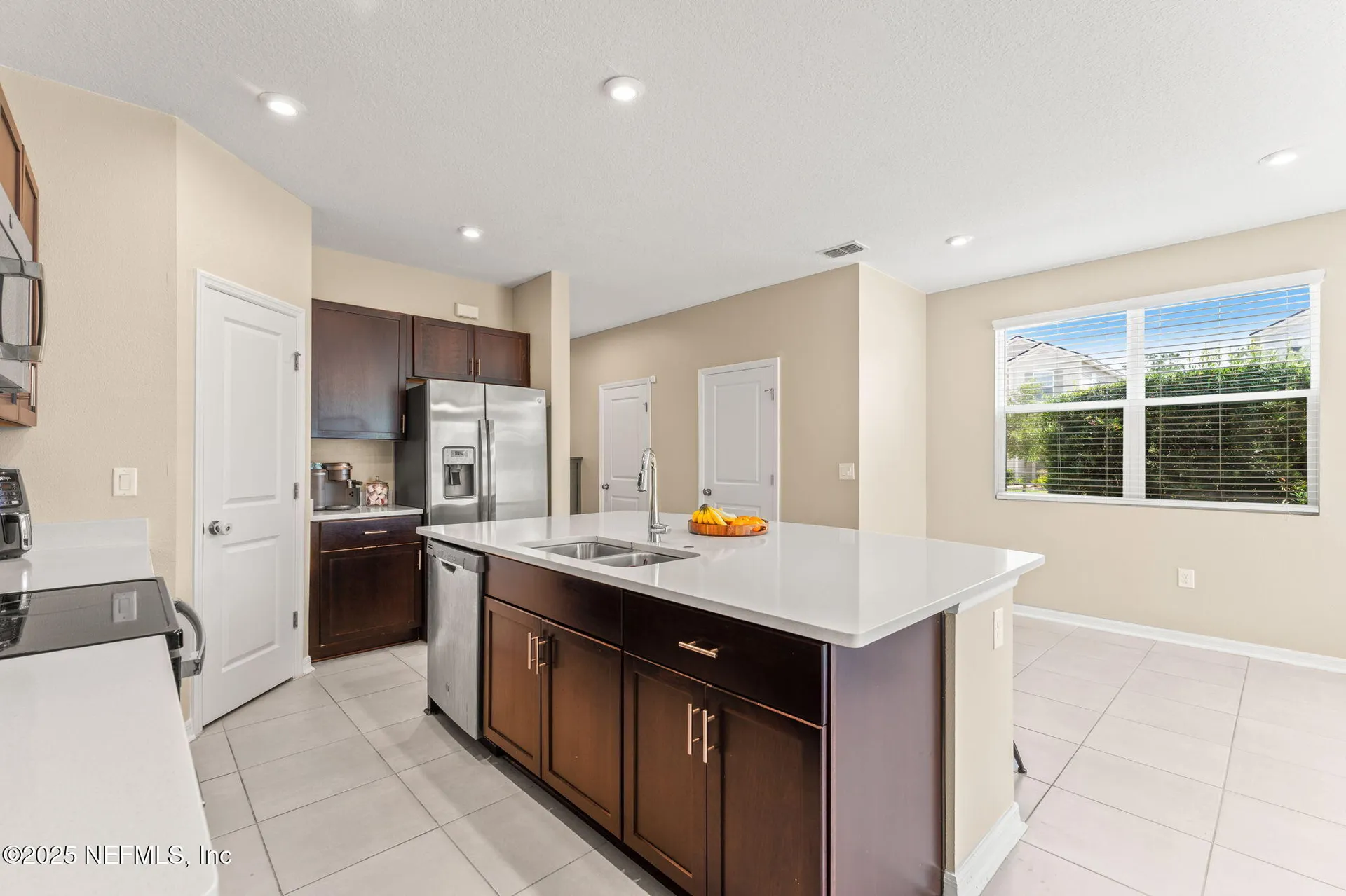 13106 Annies Walk Drive Jacksonville FL 32218